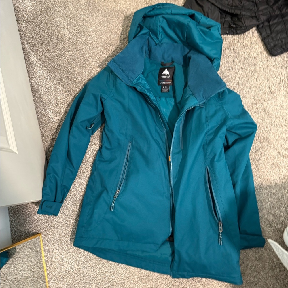 Women's Teal Hooded Ski Coat (only worn once)